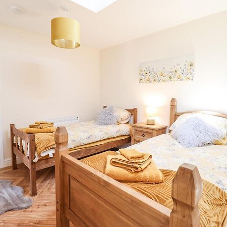 Varley Villa Ньютаун Экстерьер фото