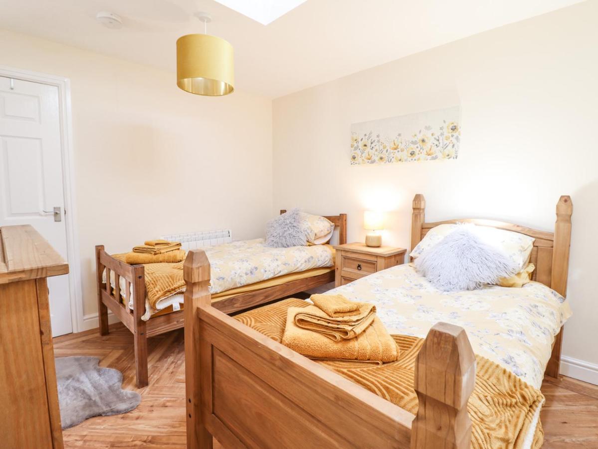 Varley Villa Ньютаун Экстерьер фото